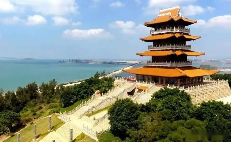 九鲤湖旅游攻略_莆田菜溪岩旅游攻略_莆田九鲤湖景点介绍