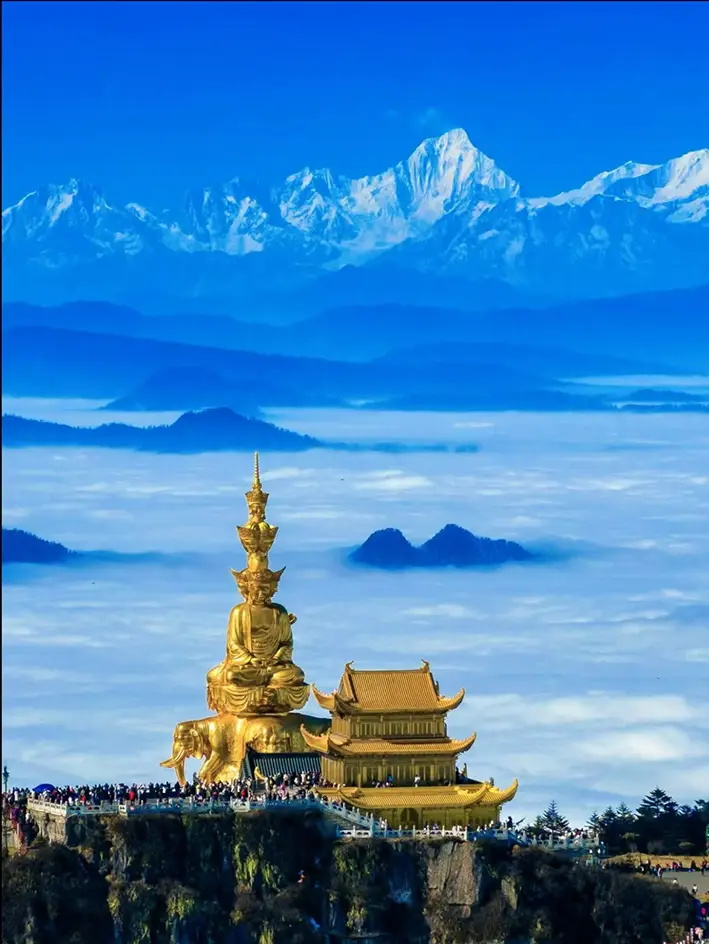 峨眉山千年禅意文化体验_峨眉山旅游攻略2026_峨眉山金顶佛光祈福