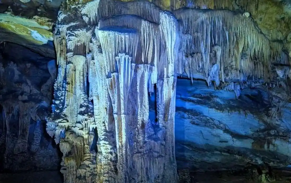 武隆芙蓉洞攻略_重庆溶洞旅游_北碚天府溶洞旅游攻略