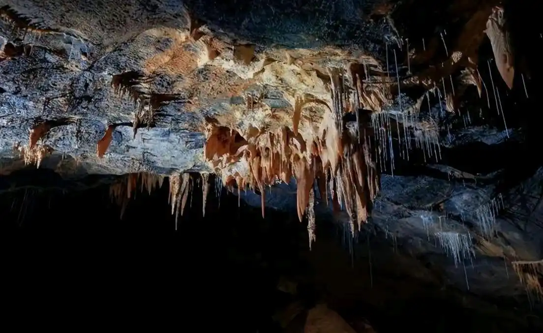 武隆芙蓉洞攻略_重庆溶洞旅游_北碚天府溶洞旅游攻略