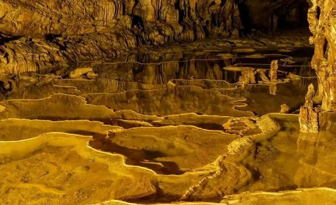 北碚天府溶洞旅游攻略_重庆溶洞旅游_武隆芙蓉洞攻略