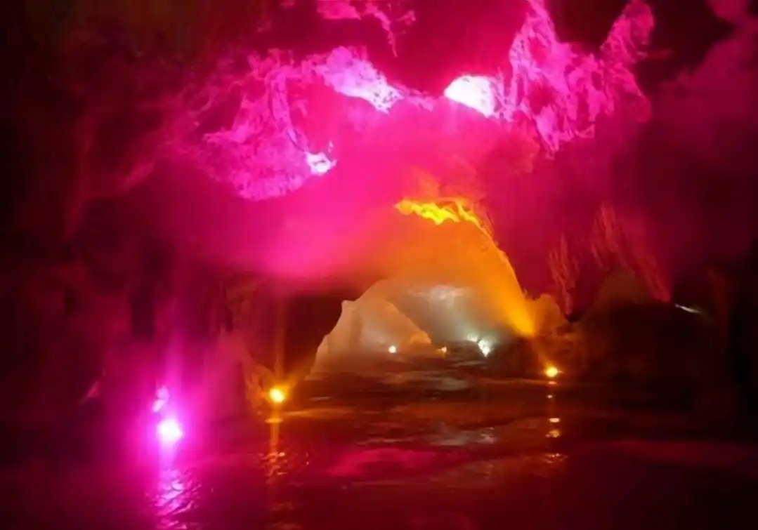 北碚天府溶洞旅游攻略_武隆芙蓉洞攻略_重庆溶洞旅游