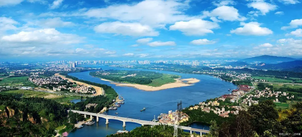 广东旅游景点攻略_广东旅游隐藏玩法_广东大峡谷旅游攻略