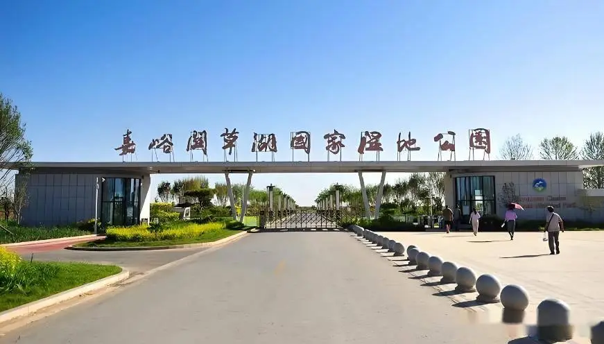 嘉峪关天旅游攻略_嘉峪关旅游攻略_嘉峪关美食推荐