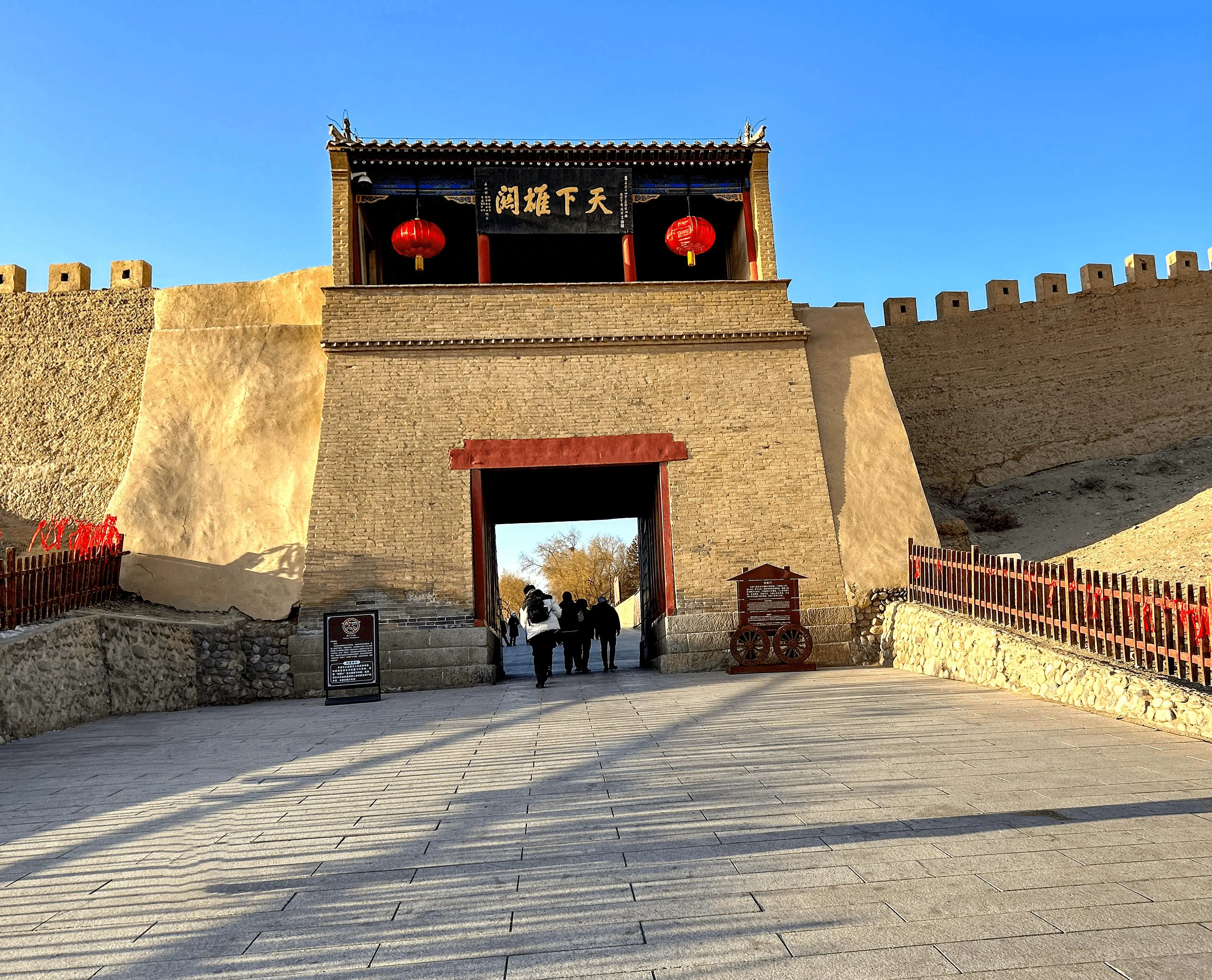 嘉峪关天旅游攻略_嘉峪关关城景区游玩攻略_嘉峪关关城门票价格及开放时间