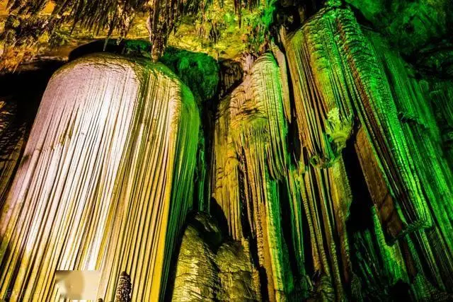 武隆仙女山旅游攻略_仙女山国家森林公园_武隆天生三桥