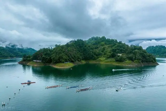 武隆仙女山旅游攻略_武隆天生三桥_仙女山国家森林公园