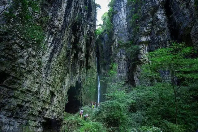 武隆天生三桥_仙女山国家森林公园_武隆仙女山旅游攻略