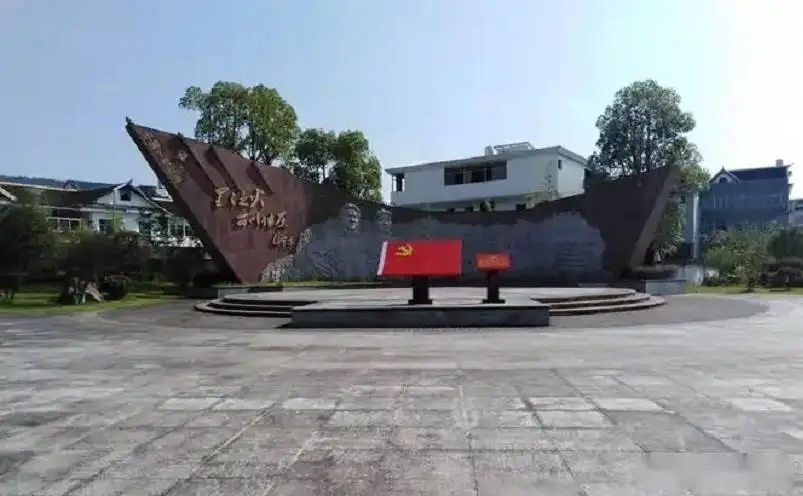龙岩旅游攻略自驾_冠豸山旅游攻略_龙岩十大必玩景点