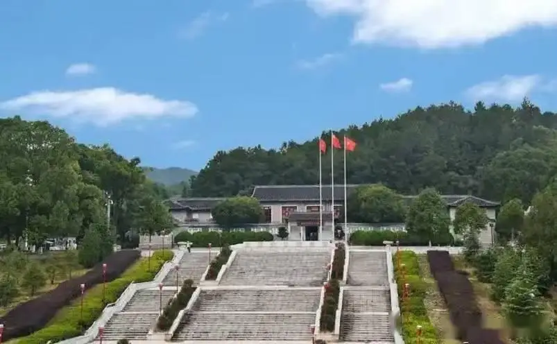 龙岩旅游攻略自驾_冠豸山旅游攻略_龙岩十大必玩景点
