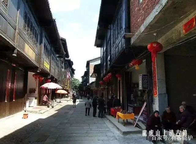 龙虎山风景名胜区_江西龙虎山旅游攻略_江西龙虎山风景区旅游攻略