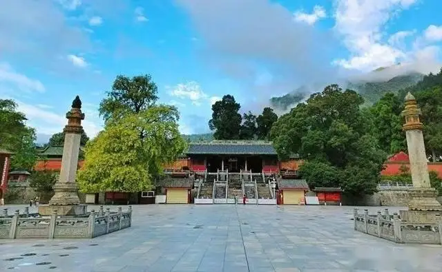 绵阳10月旅游攻略_绵阳十大必玩景点_窦圌山旅游攻略