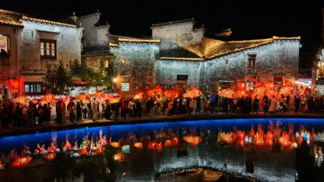 安徽春节旅游目的地_黟县古村落群旅游攻略_春节九江到西递宏村旅游攻略