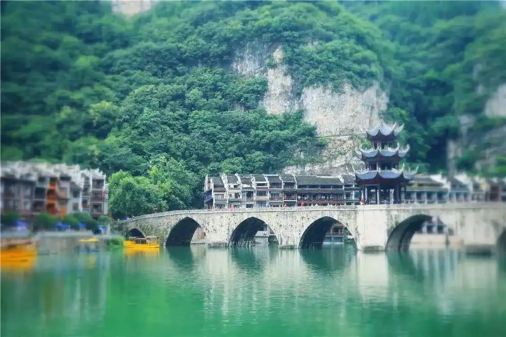 贵州旅游攻略_贵州美食推荐_贵州赤水旅游攻略