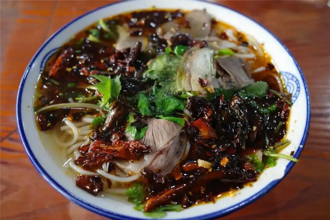贵州旅游攻略_贵州赤水旅游攻略_贵州美食推荐