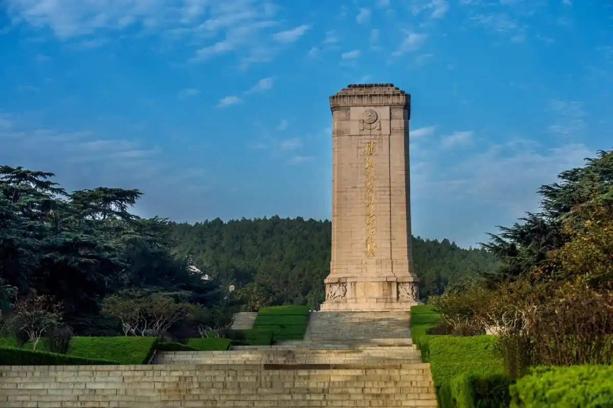 周边徐州旅游攻略_徐州云龙湖周边景点推荐_徐州汉文化旅游线路