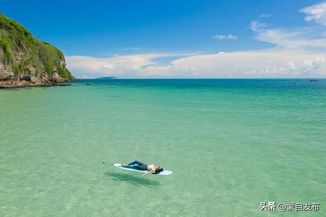 涠洲岛果冻海攻略_涠洲岛五彩滩日出旅游指南_涠洲岛旅游攻略图片
