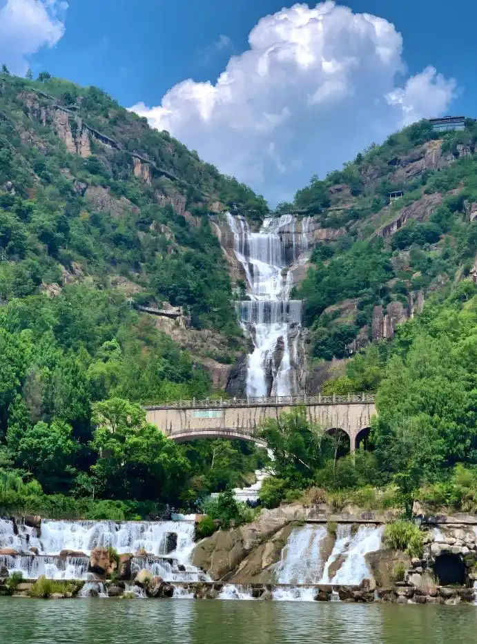 浙江天台旅游攻略_天台山自驾旅行路线_天台山自驾游攻略