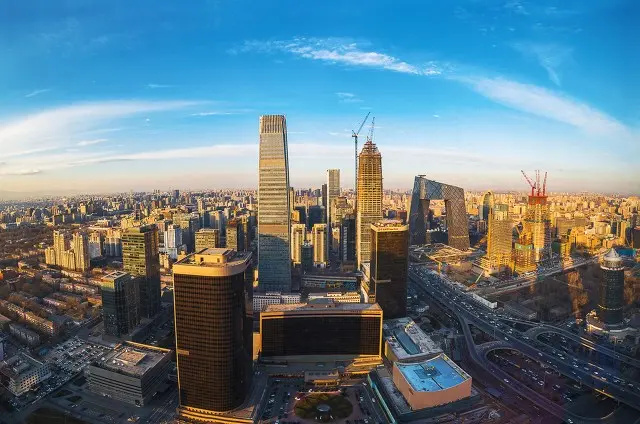 北京郊区冬季旅游攻略_北京冬季游玩好去处 冬天北京值得去的景点 颐和园赏雪金光穿洞