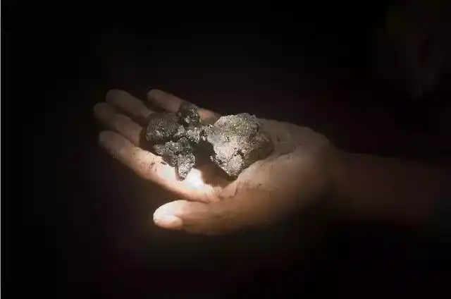 玻利维亚天空之镜旅游攻略_乌尤尼天空之镜_安第斯山脉玻利维亚旅游