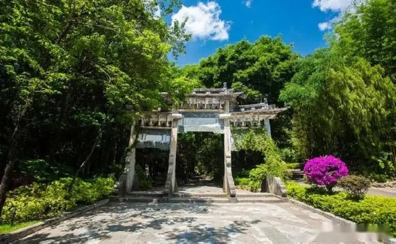 苍山洱海景点推荐_大理西双版纳旅游攻略_大理旅游攻略