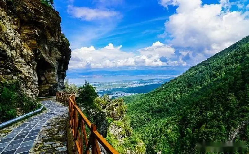 苍山洱海景点推荐_大理西双版纳旅游攻略_大理旅游攻略
