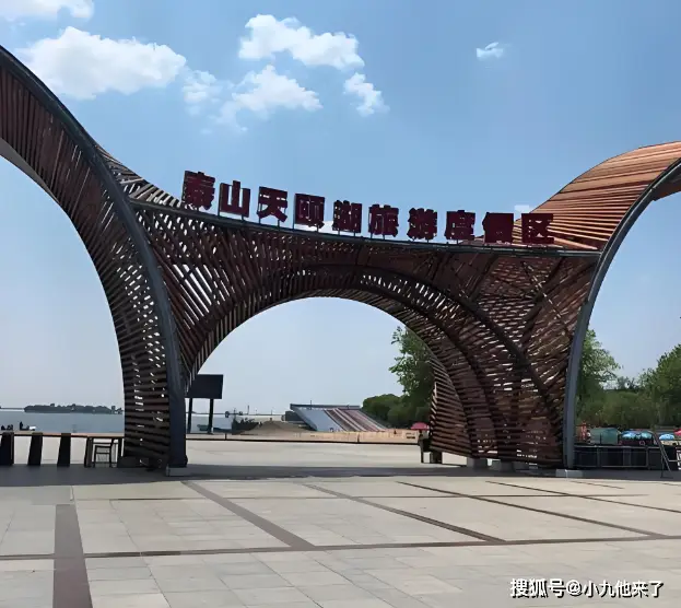 泰安十大必去景点推荐_泰安旅游攻略2026_泰安旅游攻略必玩的景点