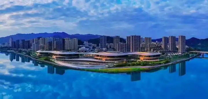 严州古城宋韵年俗活动_建德春节宋韵旅游攻略_建德旅游攻略