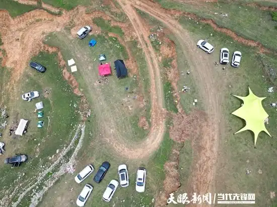 贵州支嘎阿鲁湖露营好地方_支嘎阿鲁湖旅游攻略_贵州旅游特色景点推荐