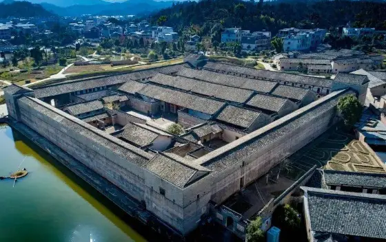龙南小武当山旅游攻略_南武当山关西围旅游攻略_江西龙南十大旅游景点