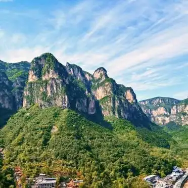 郑州到郭亮村旅游攻略_去河南郭亮村旅游攻略_万仙山郭亮村旅游攻略